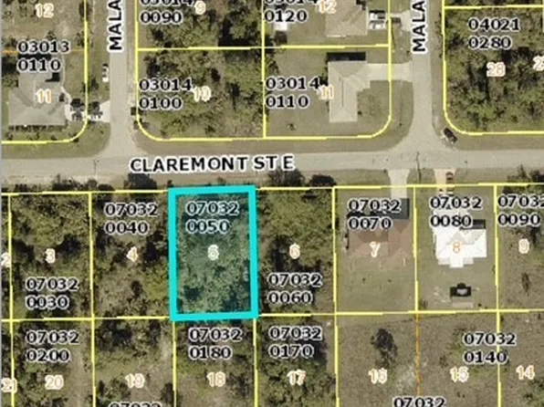 1216 Claremont St E, Lehigh Acres, FL 33974