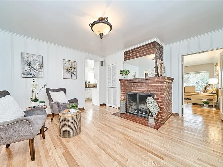 503 Longden Dr — Photo 11