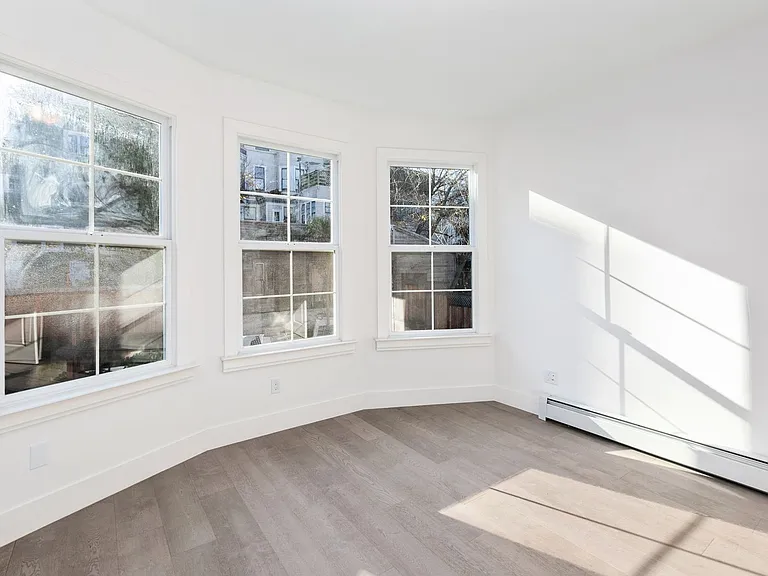 1555 Oak St #850R — Photo 20