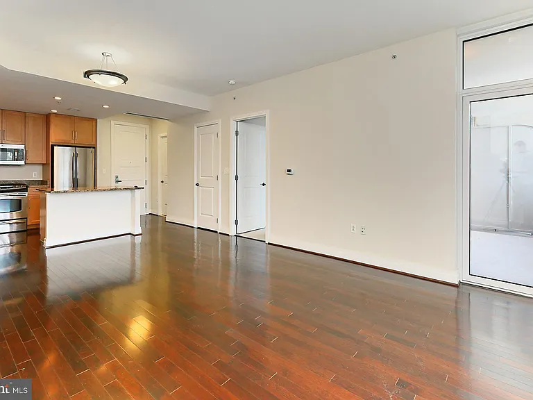 8220 Crestwood Heights Dr #302 — Photo 18