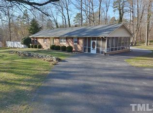 5807 Ridgeview Rd, Durham, NC 27712