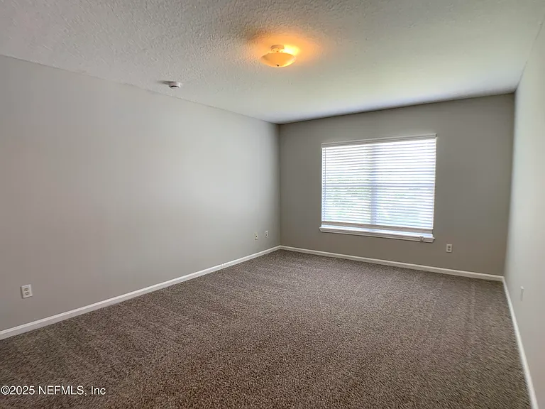 1213 Harbour Town Dr — Photo 33