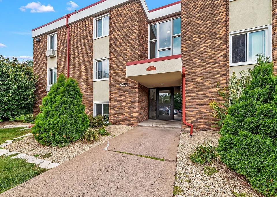 Silas Pointe Apartments