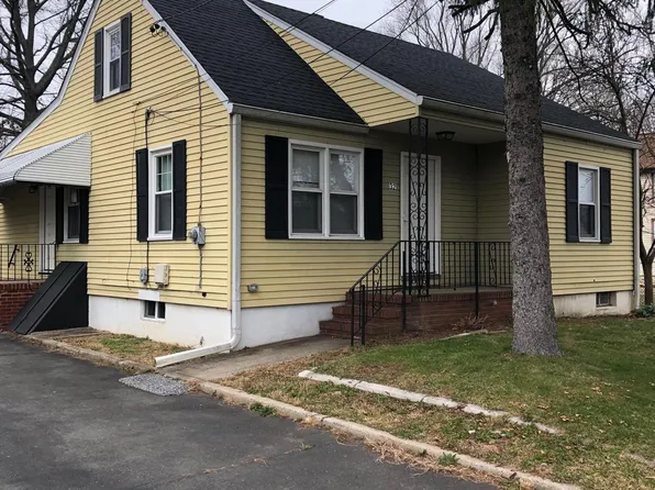 32 Keswick Ave, Ewing, NJ 08638