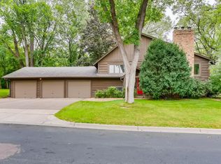 7001 Willow Ln, Minneapolis, MN 55430