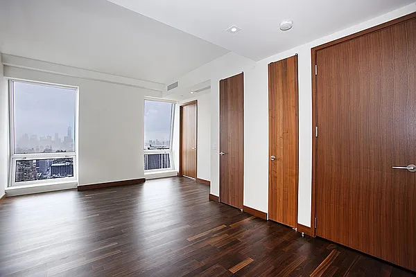 Rented by Hudson 3 Inc | media 25