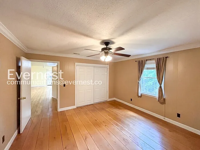 466 Hays Hollow Rd — Photo 11