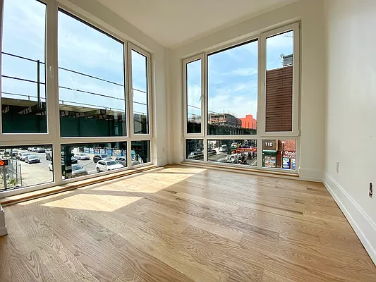 Rented by Bruma Realty LLC | media 9