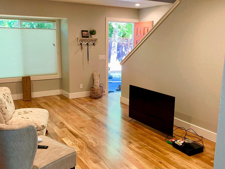 1st image of 418 Piper St APT 1