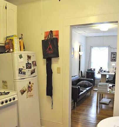 Kitchen View to Living rm