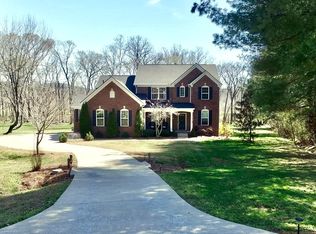 2010 Lake Colonial Ct, Arrington, TN 37014