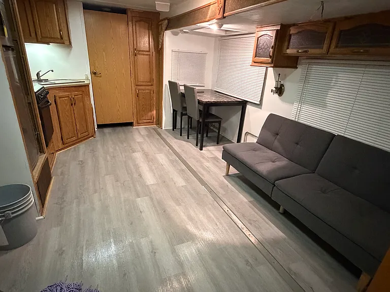 2704 S Avenue B #17 — Photo 1