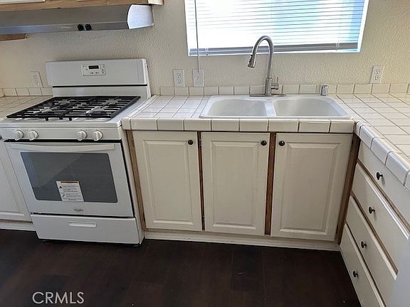 3rd image of 3015 12th St