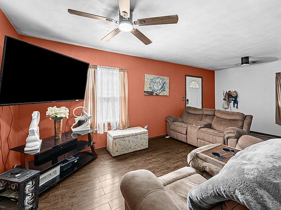5th image of 515 8th St
