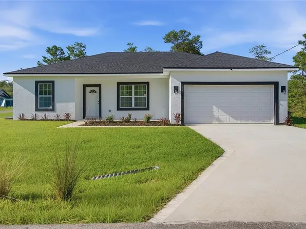 14 Fisher Pl, Ocklawaha, FL 32179