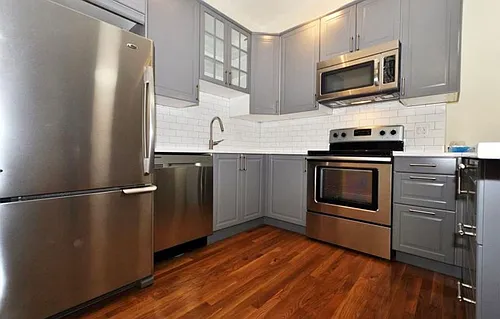 849 Beacon St #5B Photo 1