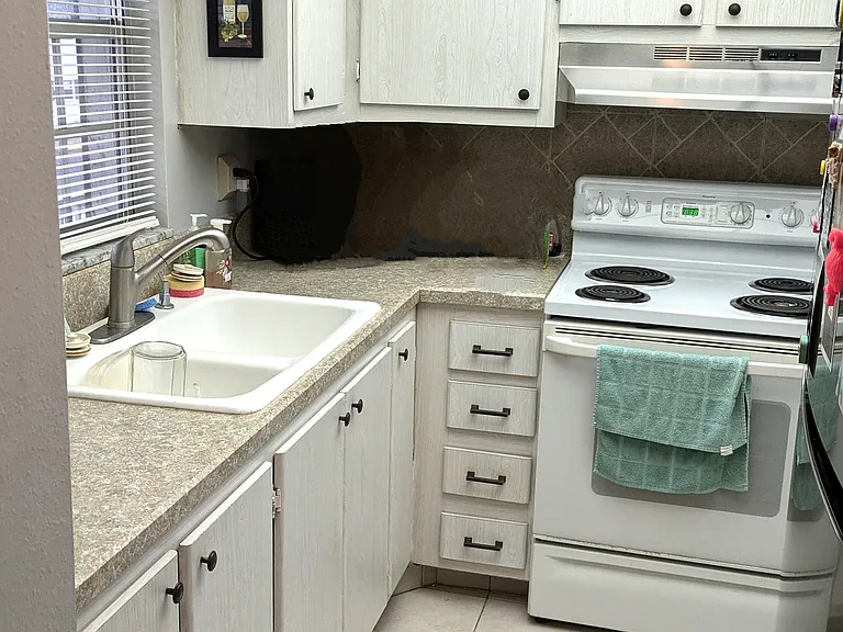 103 47th Avenue Dr W #382 — Photo 7