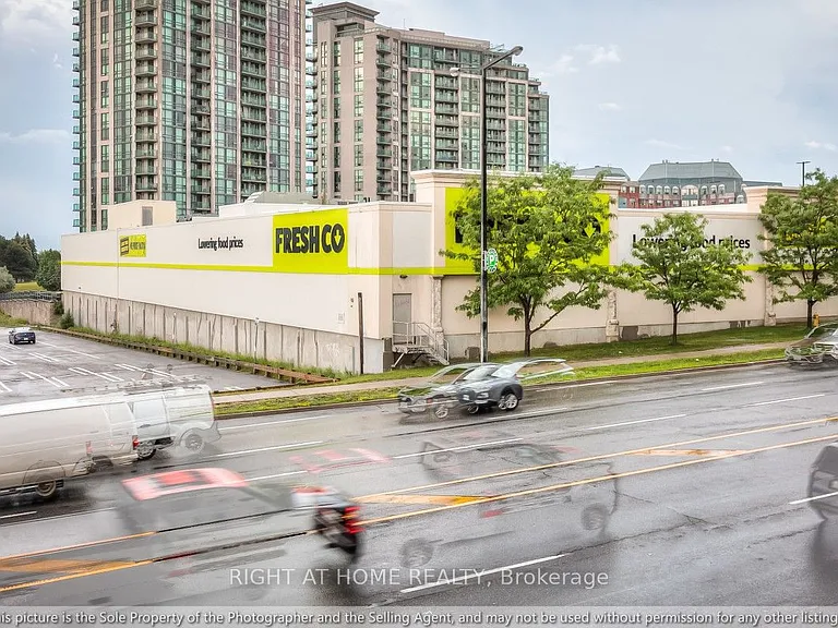 61 Town Centre Ct #1106 — Photo 20