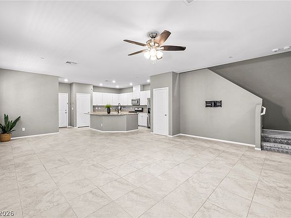 5th image of 2864 Cabrillo Terrace St