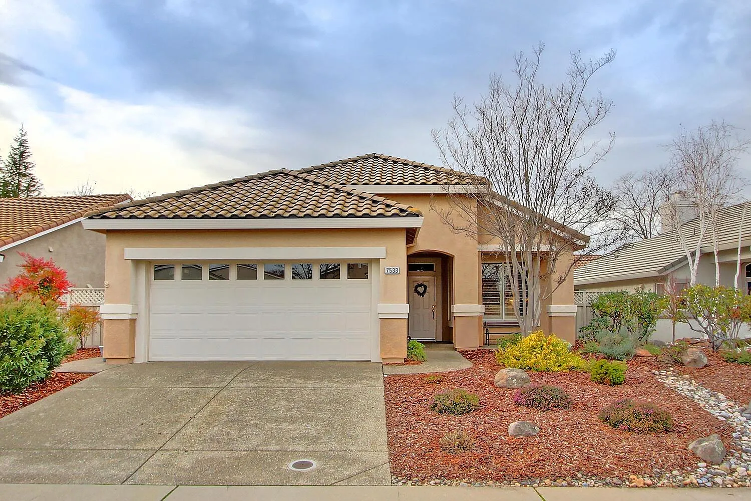 7533 John Henry Ln photo 1