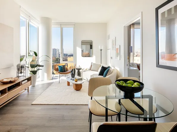 92-29 Guy R Brewer Boulevard image 1 of 18