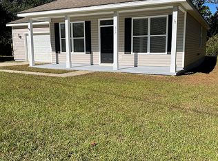 347 N Raphael Rd, Defuniak Springs, FL 32433