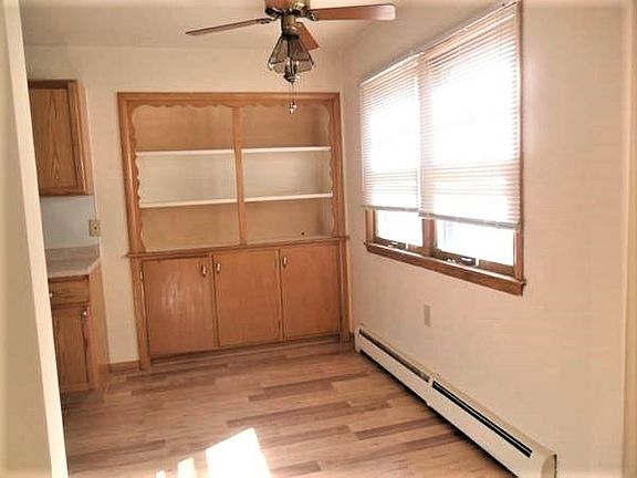 3rd image of 2313 Brentwood Pkwy APT 4