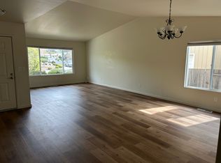 4445 Heath Cir, Rohnert Park, CA 94928