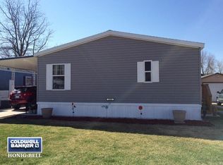2566 Lilac Ln, Sycamore, IL 60178