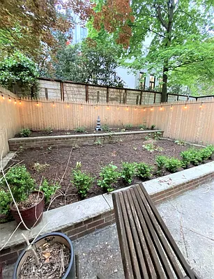 Rented by CitySites Real Estate Group | media 14