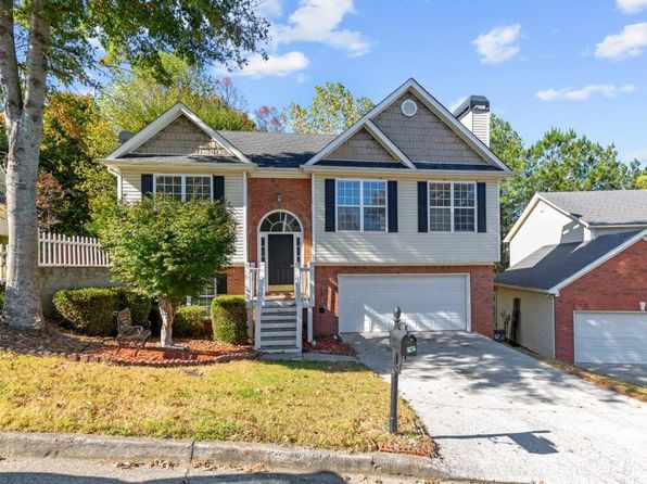 2140 Wildcat Cliffs Way, Lawrenceville, GA 30043