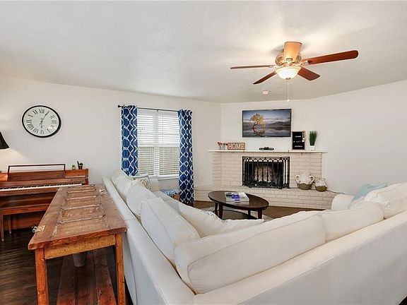 3rd image of 5208 Strickland Ave