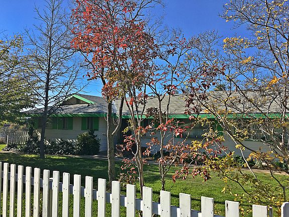 2nd image of 12124 Griffin Way