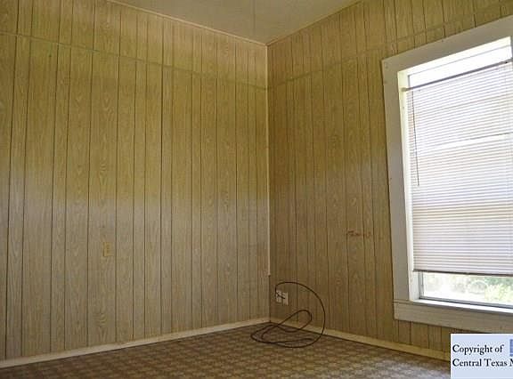 2nd image of 616 Williams St