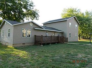363 S Smith St, Pea Ridge, AR 72751