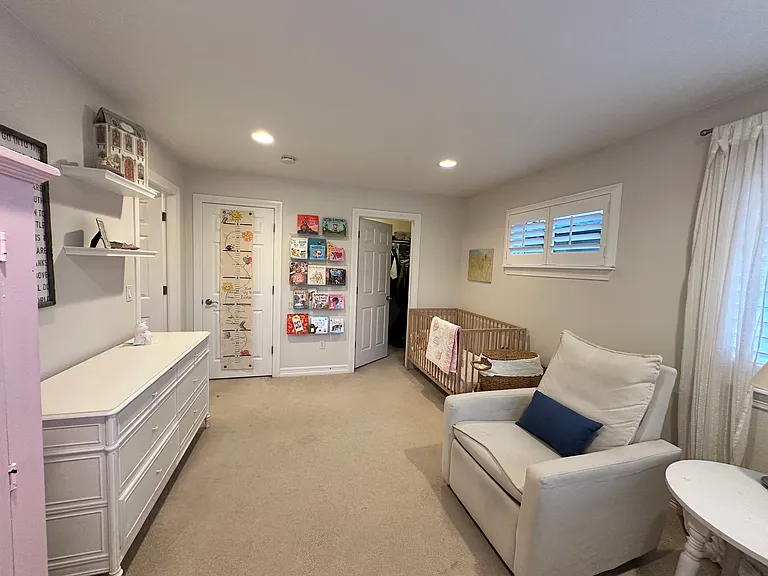 2411 S Race St — Photo 29