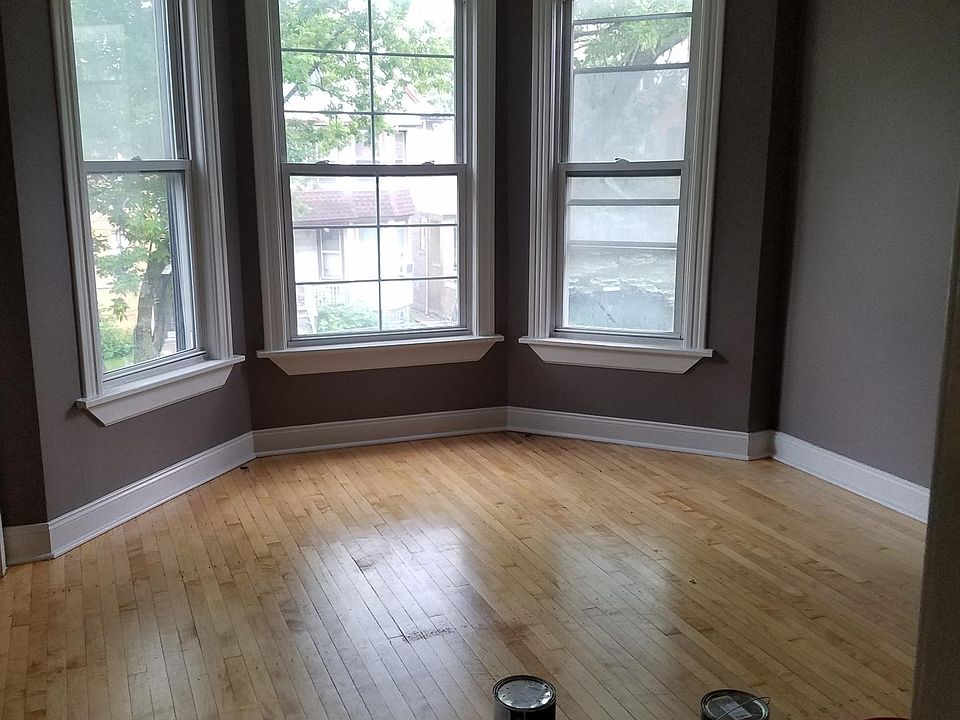 2nd image of 3248 N Albany Ave