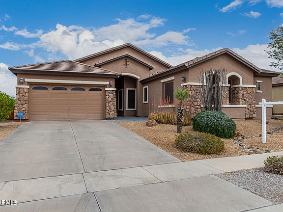 4th image of 8416 W GARDENIA Avenue