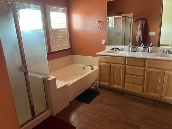406 Matteri Cir, Cotati, CA 94931