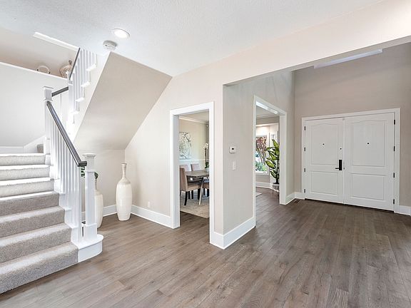 5th image of 1390 Delfino Way