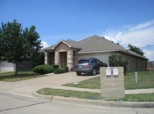 708 Daughters Dr, Burleson, TX 76028