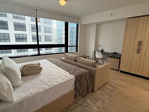 2nd image of 225 N Miami Ave #1506