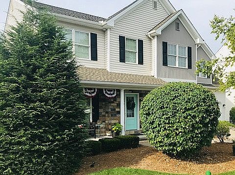 1st image of 2148 Eagles Landing Dr