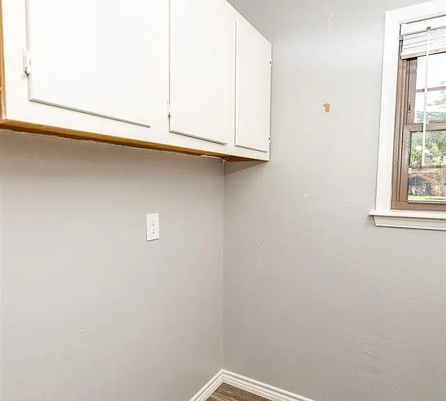 3035 Abbott Ave — Photo 24