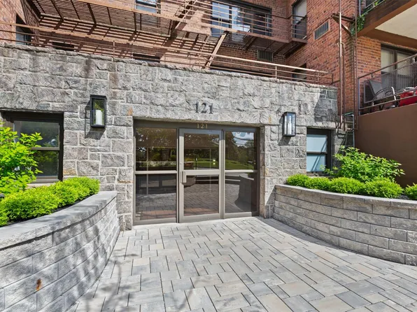 121 S Highland Avenue #4B, Ossining, NY 10562