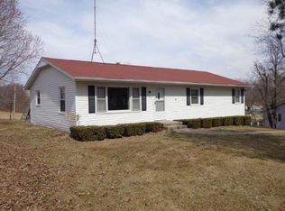 607 Hull And Taylor St, Maysville, MO 64469