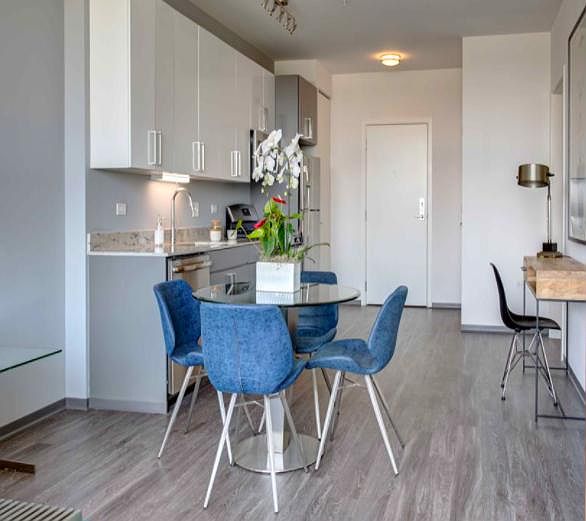 1st image of 2332 N California Ave #1