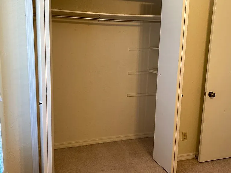 3616-3618 Skyline Blvd — Photo 14