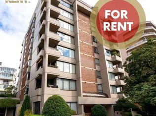 1737 Duchess Ave #302, West Vancouver, BC