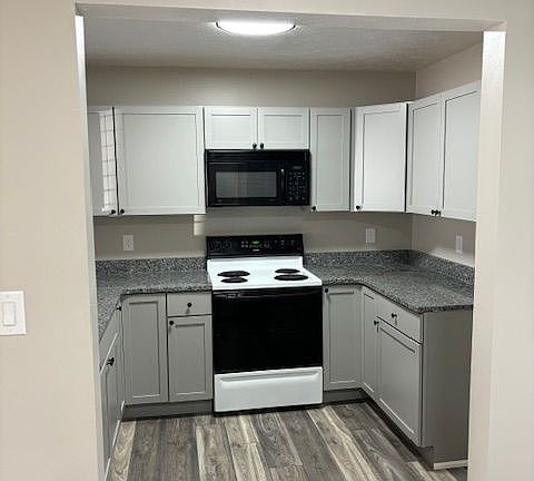 4th image of 1484 W Rockcrest Dr